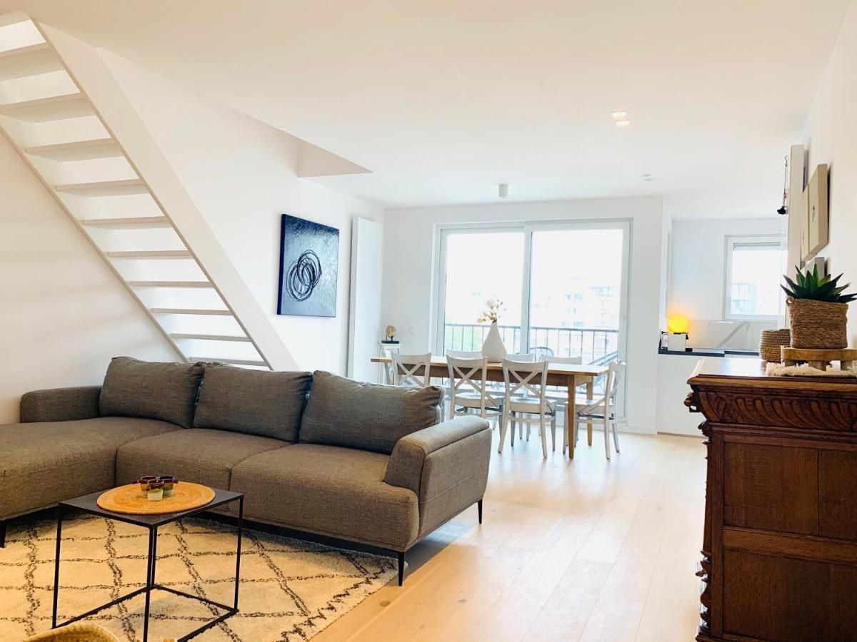 Chez Lileaula - Boho Duplex In Belle Epoque Apartment Остенде Екстериор снимка